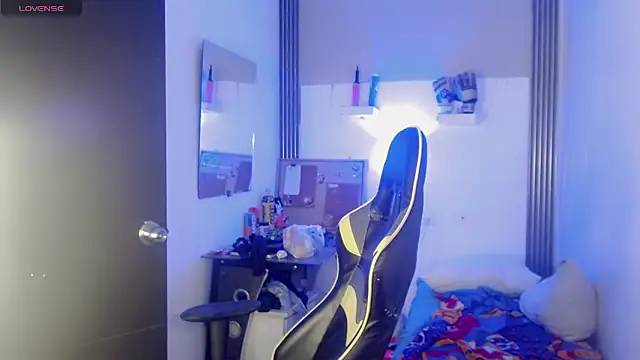 Liarr_ webkamerás műsora