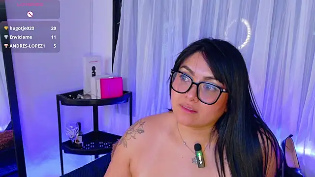 Chat XXX ao vivo de Victoria_J