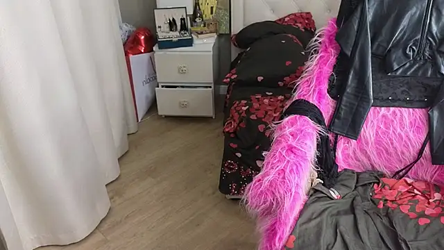 RoxalanaStar's Live XXX Chat