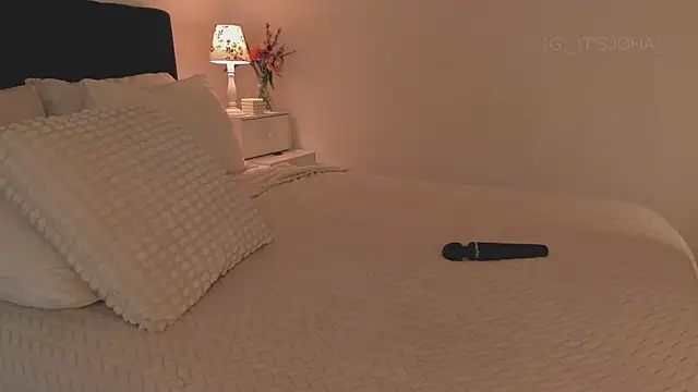 Lovinggirl_'s Live XXX Chat