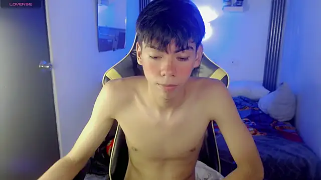 Liarr_ webkamerás műsora
