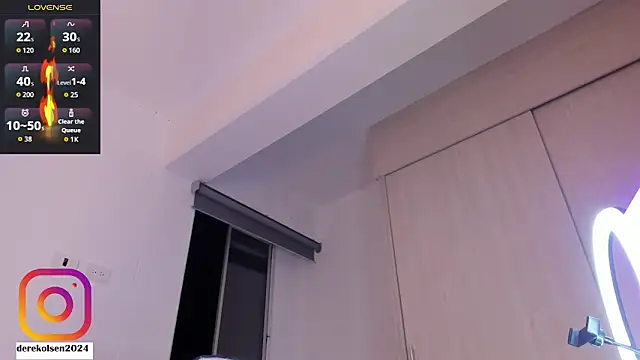 DerekOlsen's Live XXX Chat