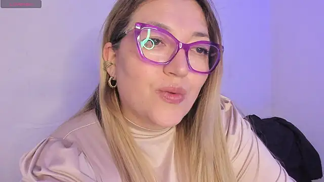 Chat XXX en directo de Naty_Mature_