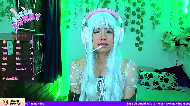 Chatroom XXX en direct de Roxanbunny1