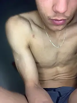 Plxyboi69 – Kamerová šou