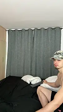 Chat +18 de sofiiandjord ao vivo