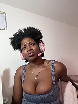mochakaia Chat XXX in diretta