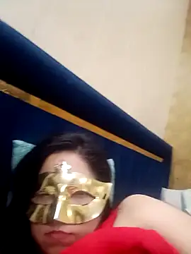 Webkamerová show hornycoupleJandS