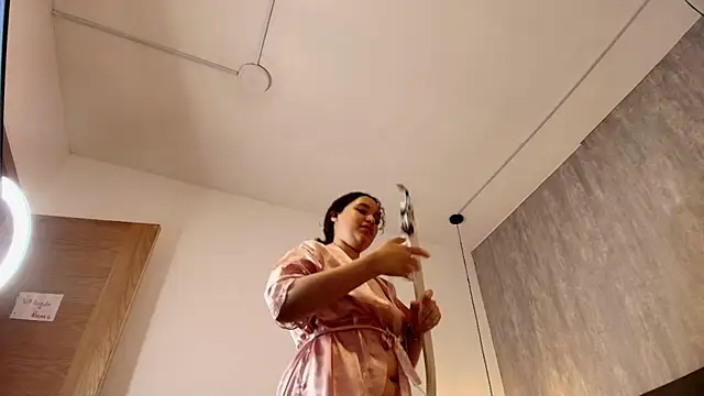 curly_babeのライブXXXチャット