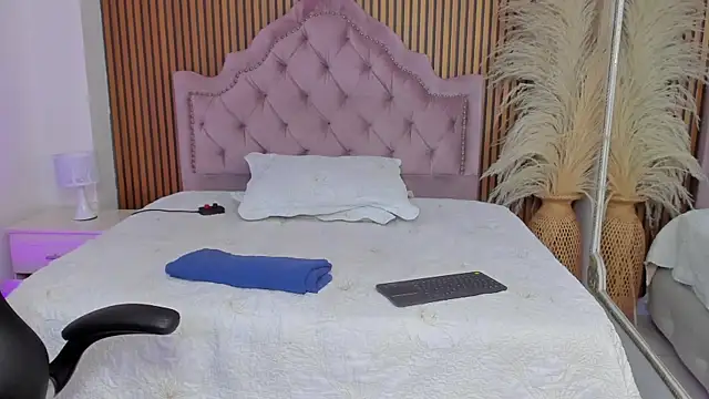 CinthiaCollins 라이브 XXX 채팅