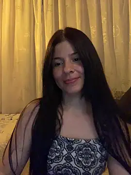 Chatroom XXX en direct de Estefani_32