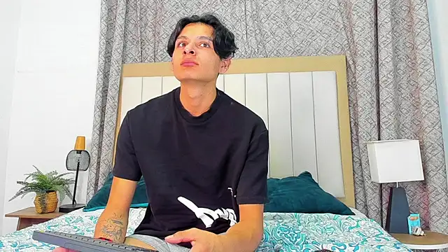 Maicol_ruiz972049 – webcam-show