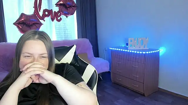 GirlPlayer Adlı Modelin Canlı XXX Sohbeti