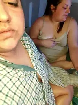 69_less Webcam-Show