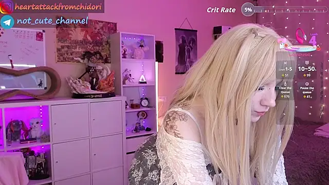 yourcutewaifu Chat XXX in diretta