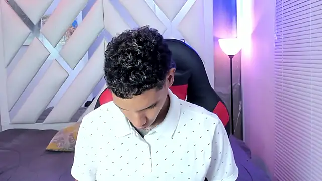 Show de webcam de kai_storm77