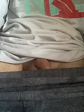 Вебкам-шоу HornyMatureWomenAdorer