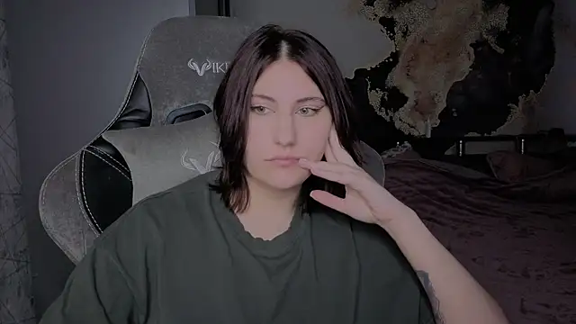 Živý XXX chat dj_eban_