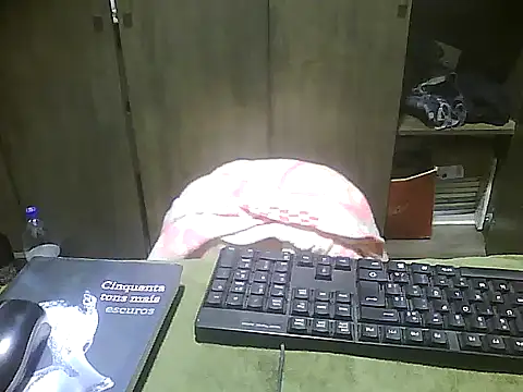Show de webcam de CabecaocwbprBrasil