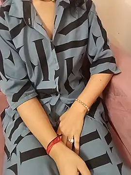 ritika_gupta02's Live XXX Chat