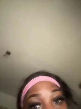 biggMamaa25's Webcam Show