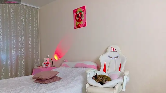 peachiee_'s Webcam Show