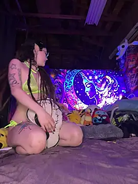 BlaizeyBBy's Webcam Show