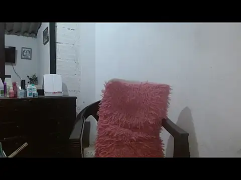 Larry-n-clouds 라이브 XXX 채팅