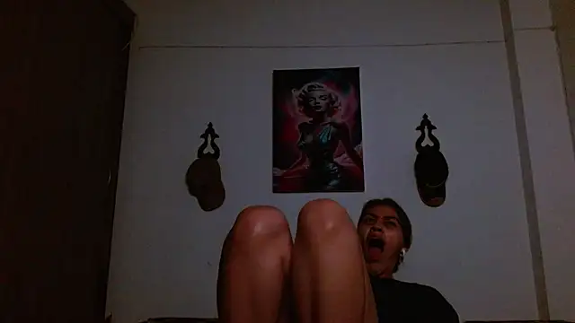 Crystal_Star_'s Live XXX Chat