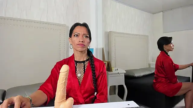 Chat +18 de FernandaAvilax ao vivo
