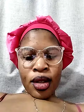Cherrydollx's Webcam Show