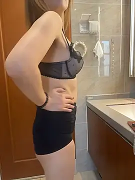 okgirl_23 Live XXX Chat