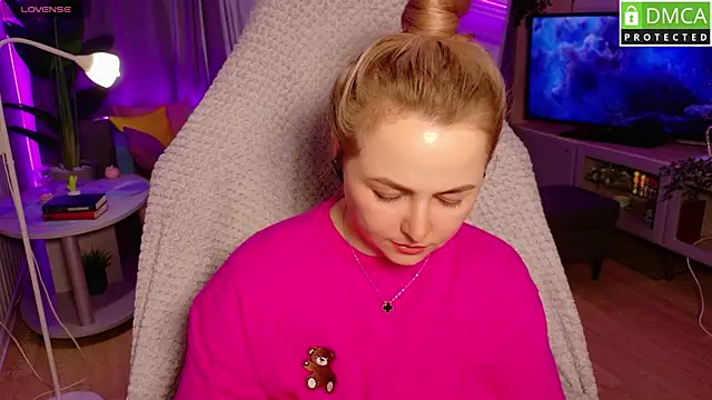Mira_Mermayd's Live XXX Chat