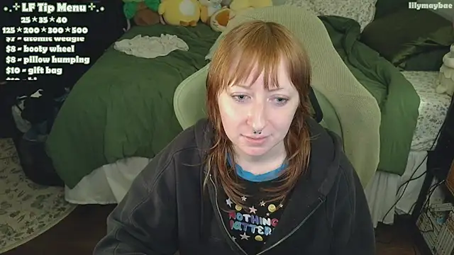 LilyMayBae Chat XXX in diretta
