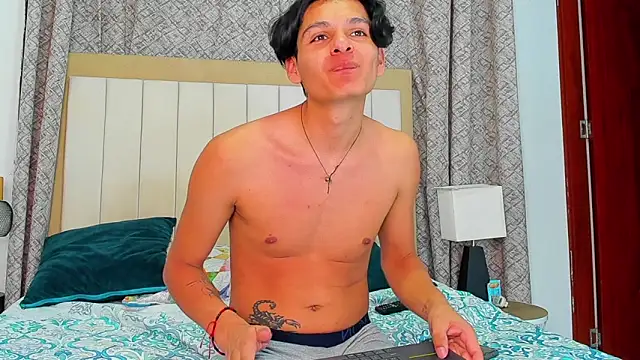 Maicol_ruiz972049 webkamerás műsora