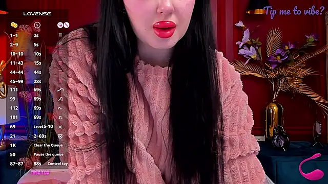 Mayzzie élő XXX-chatje