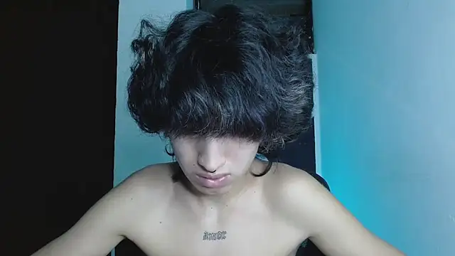 Živý XXX chat littlextreme