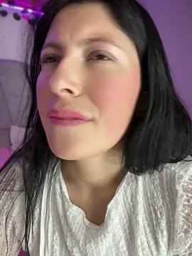 GiuliaBianchi's Live XXX Chat