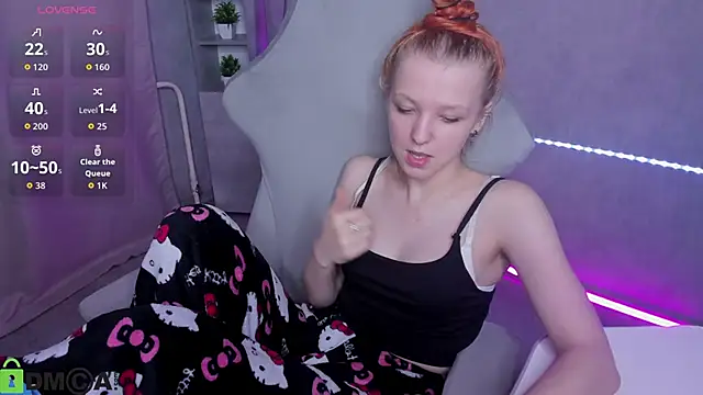 Emma_Dusk Live XXX-Chat