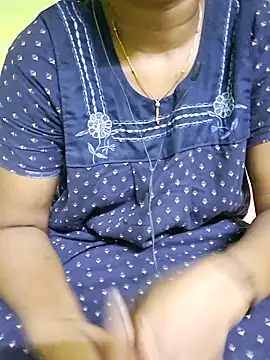 XXX chat uživo modela tamil_kanaka