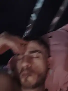 bigcockwhite777 网络视讯表演