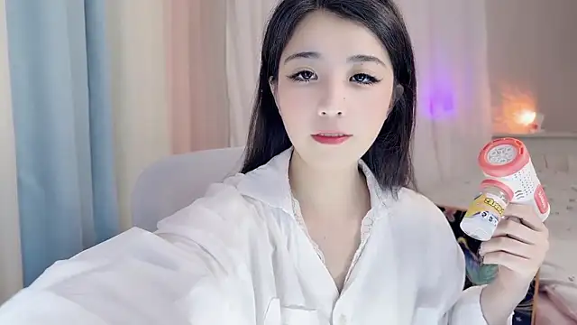 amy-6668's Live XXX Chat