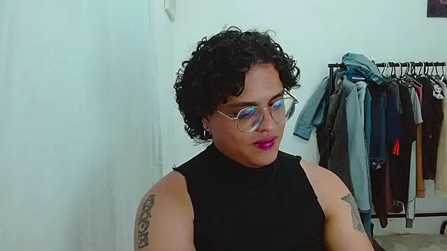 Diane_exotic Pertunjukan Webcam