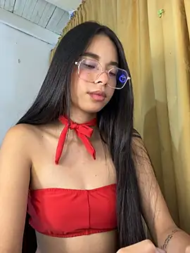 Milleradhara24's Live XXX Chat