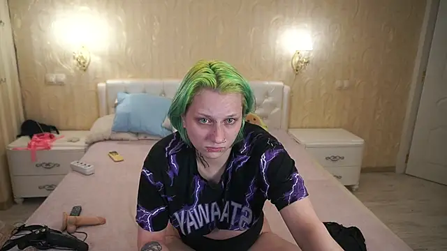 EliaRosee Adlı Modelin Canlı XXX Sohbeti