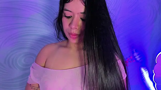 CHLOE_BLOWJOB Chat XXX in diretta