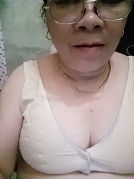 Funsexy1 élő XXX-chatje