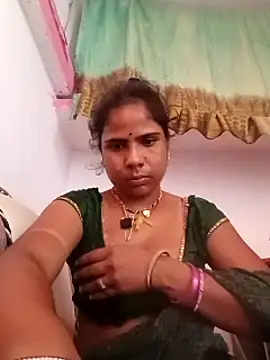 RAJE7053 – webcam-show