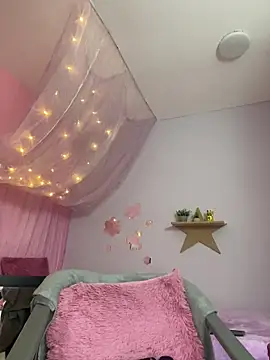adriscute's Live XXX Chat