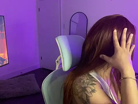 MSaunders' Live XXX Chat